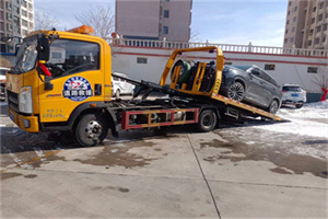 浪卡子救援拖车费用怎么算